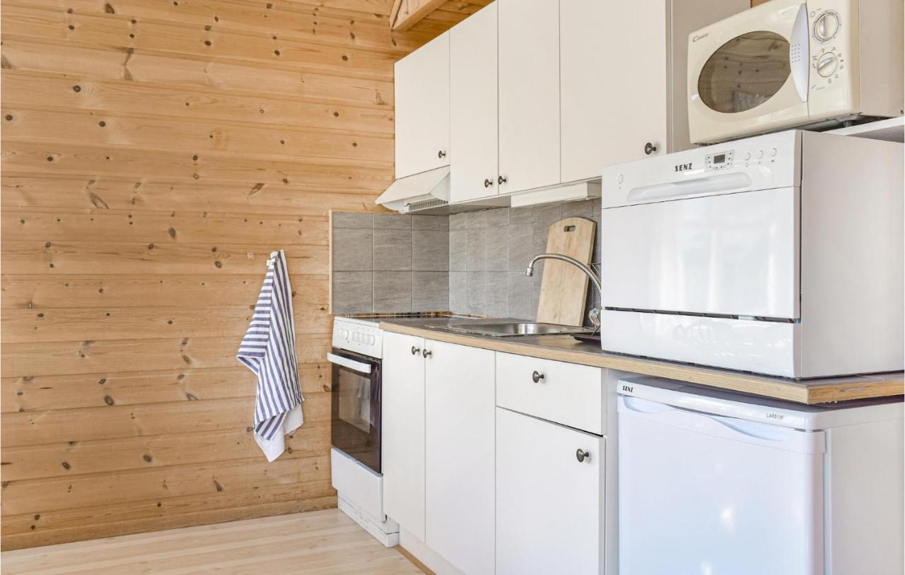 Amazing Home In Vallavik With House Sea View Vangsbygd Exterior foto